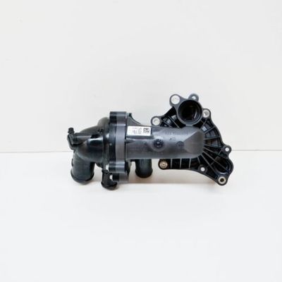 Audi A8 4H D4 Su Pompası Komplesi 079121013T Motor Su Pompası