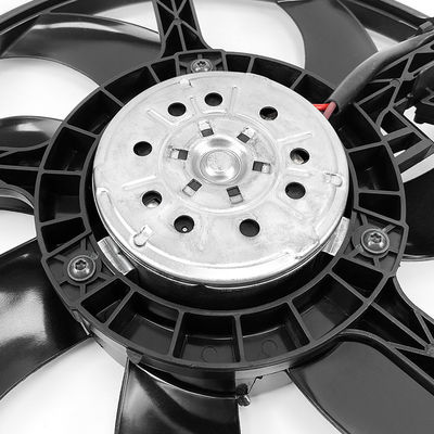BMW Mini R56 2007-2016 için direnci olmayan yepyeni 300W Otomatik Soğutma Ventilatörü