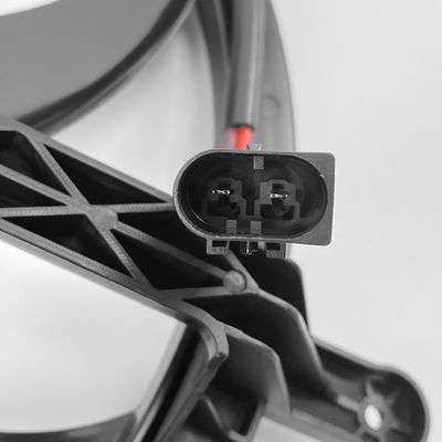 BMW Mini R56 2007-2016 için direnci olmayan yepyeni 300W Otomatik Soğutma Ventilatörü