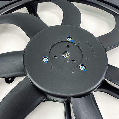 E70 Otomobil Otomobil Radyatörü Soğutma Fan Motoru Güvenlik İçin Sigorta ile