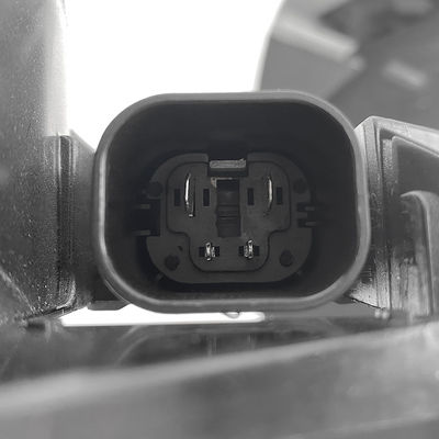 BMW X1 E84 2009-2016 için 600W radyatör soğutma fanı