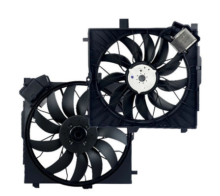 12 Aylık Clip-On Otomobil Radyatörü Elektrikli Soğutma Ventilatörleri Sorunsuz ve Soğutma Performansı A4635000293 A463500029328